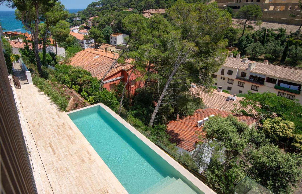 Appartamento La Vie En Rouge Sa Riera Duplex, Private Parking *