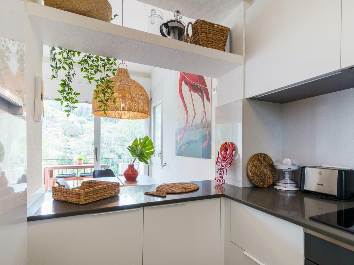 La Vie En Rouge Sa Riera Duplex, Private Parking Appartamento *