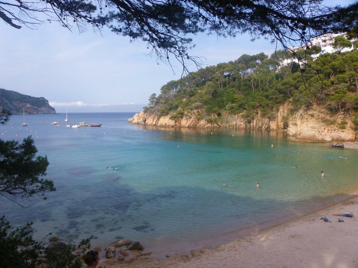 Appartamento La Vie En Rouge Sa Riera Duplex, Private Parking *